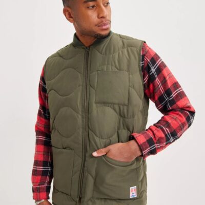 Vaatteet Wrangler  | Casey Jones Quilted Vest Military Green